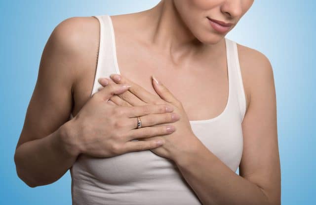 Martwica tłuszczowa piersi – czym jest, jak ją rozpoznać i leczyć?